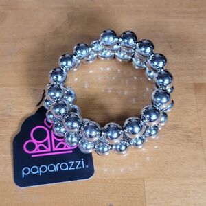 Paparazzi Shiny Silver Beaded Bracelet